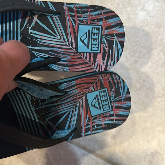 Reef Ahi Sandals Tropical Dream Flip Flops 13/1 Kids - Picture 4 of 5